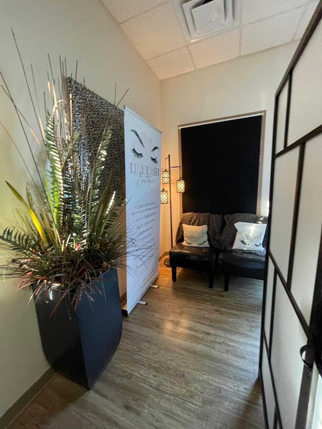 Lily Lash Boutique | 5710 47 St, Wetaskiwin, AB T9A 2R2, Canada | Phone: (780) 995-9363