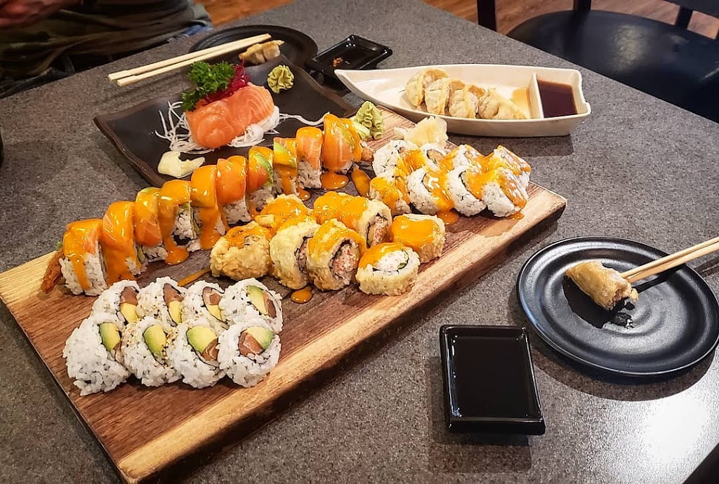 Sushi California | 1238 St Clair Ave W, Toronto, ON M6E 1B7, Canada | Phone: (416) 658-1238
