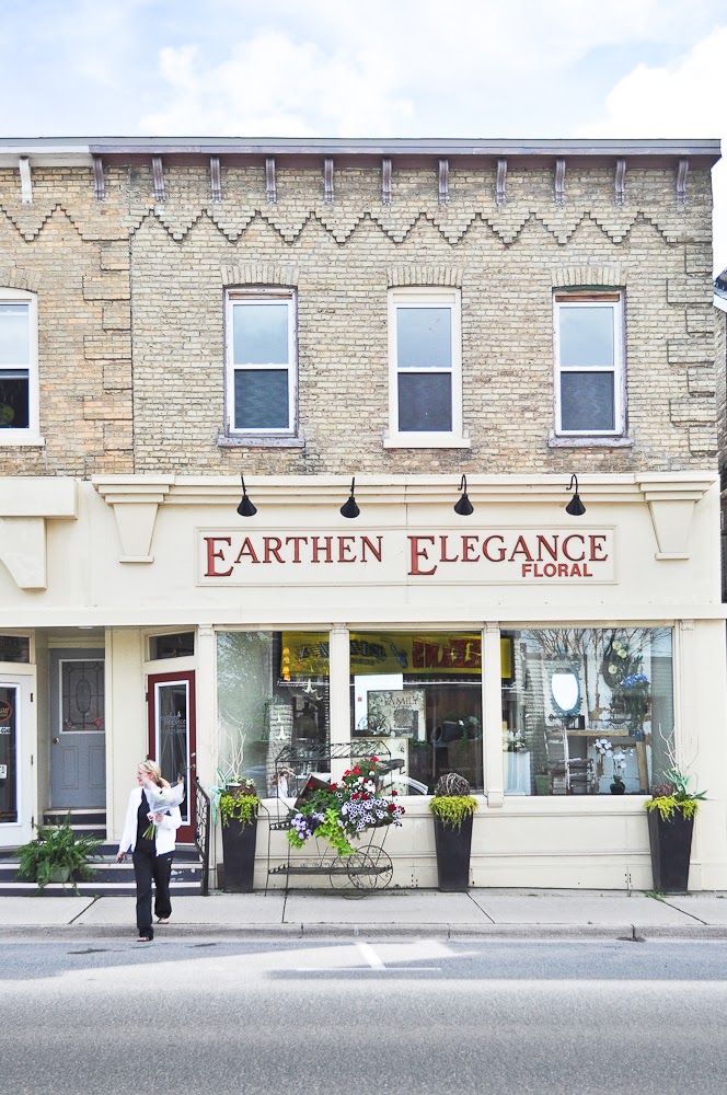 Earthen Elegance Floral | 165 Main St, Lucan, ON N0M 2J0, Canada | Phone: (519) 227-0800