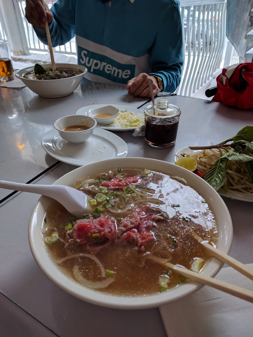 Duy Anh | 7961 Boulevard Saint-Michel, Montréal, QC H1Z 3C9, Canada | Phone: (514) 722-9595