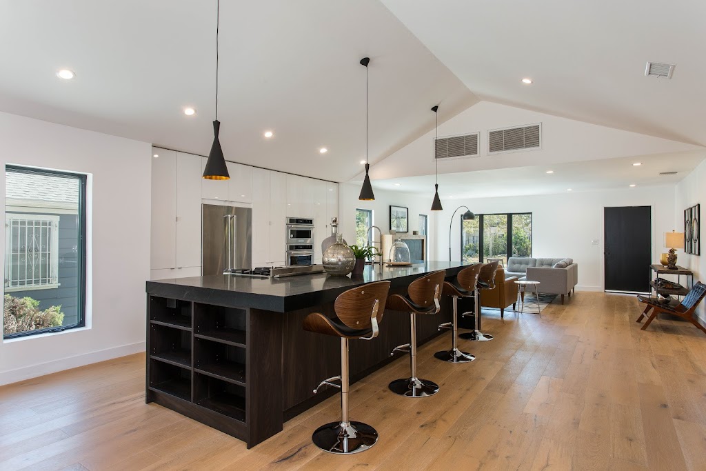 2307426 Ontario | 40 Laurel St #30, Waterloo, ON N2J 2H2, Canada | Phone: (310) 658-7225