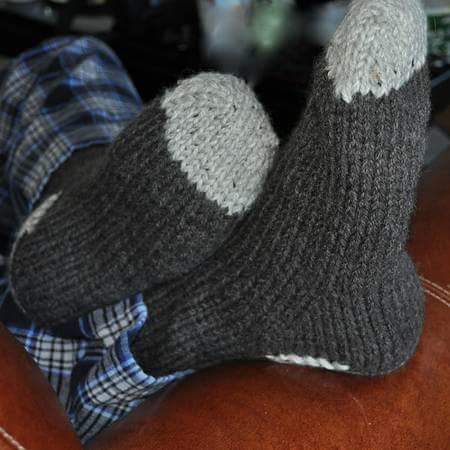 Cosy Yarns - Knitting Classes, Supplies & Gifts | 810 Quayside Dr, New Westminster, BC V3M 6B9, Canada | Phone: (604) 220-4794