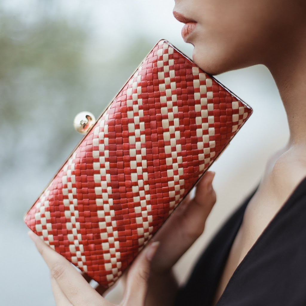 Impactful Collections | 88 Forty First St, Etobicoke, ON M8W 3N9, Canada | Phone: (647) 772-9165