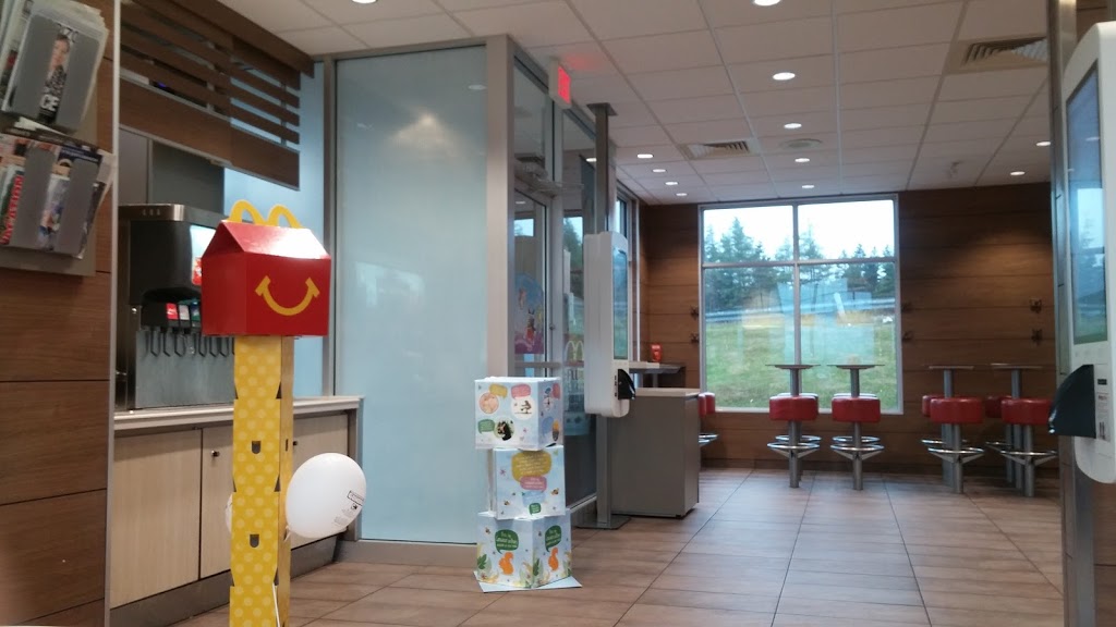McDonalds | 229 Columbus Dr, Carbonear, NL A1A 3G0, Canada | Phone: (709) 596-5036