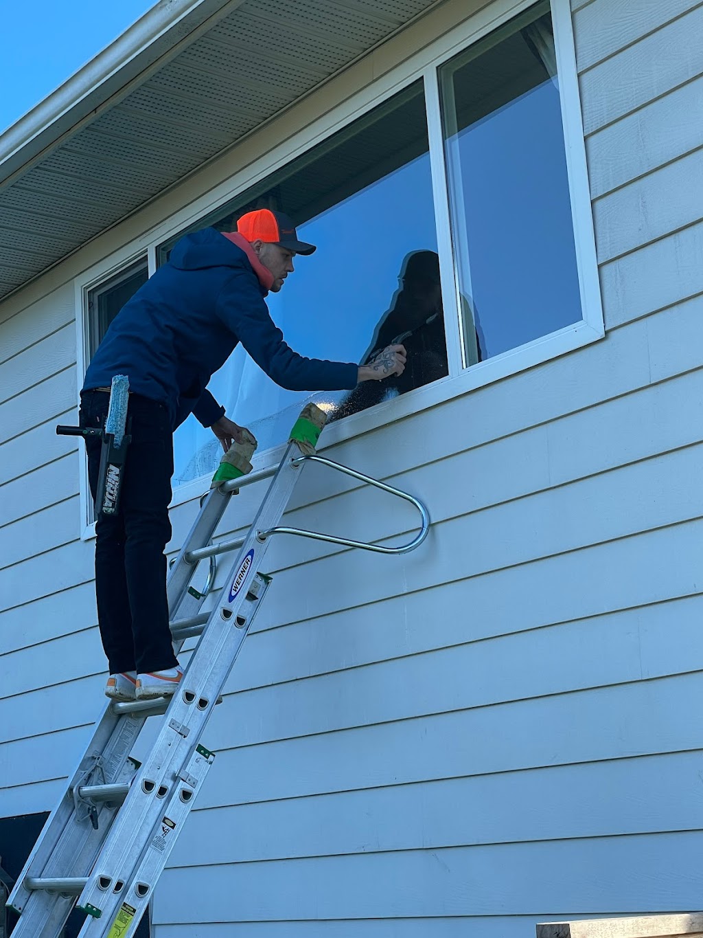 Trident Window & Gutter Cleaning | 3995 Arlene Pl, Victoria, BC V8Z 6J1, Canada | Phone: (250) 588-5746