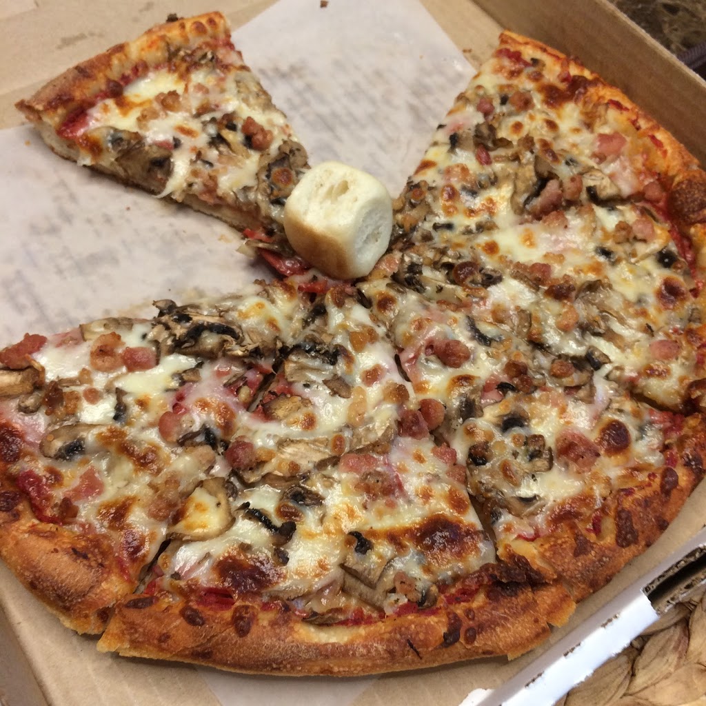 Q Pizza | 4517 W Saanich Rd, Victoria, BC V8Z 3G3, Canada | Phone: (250) 727-0476