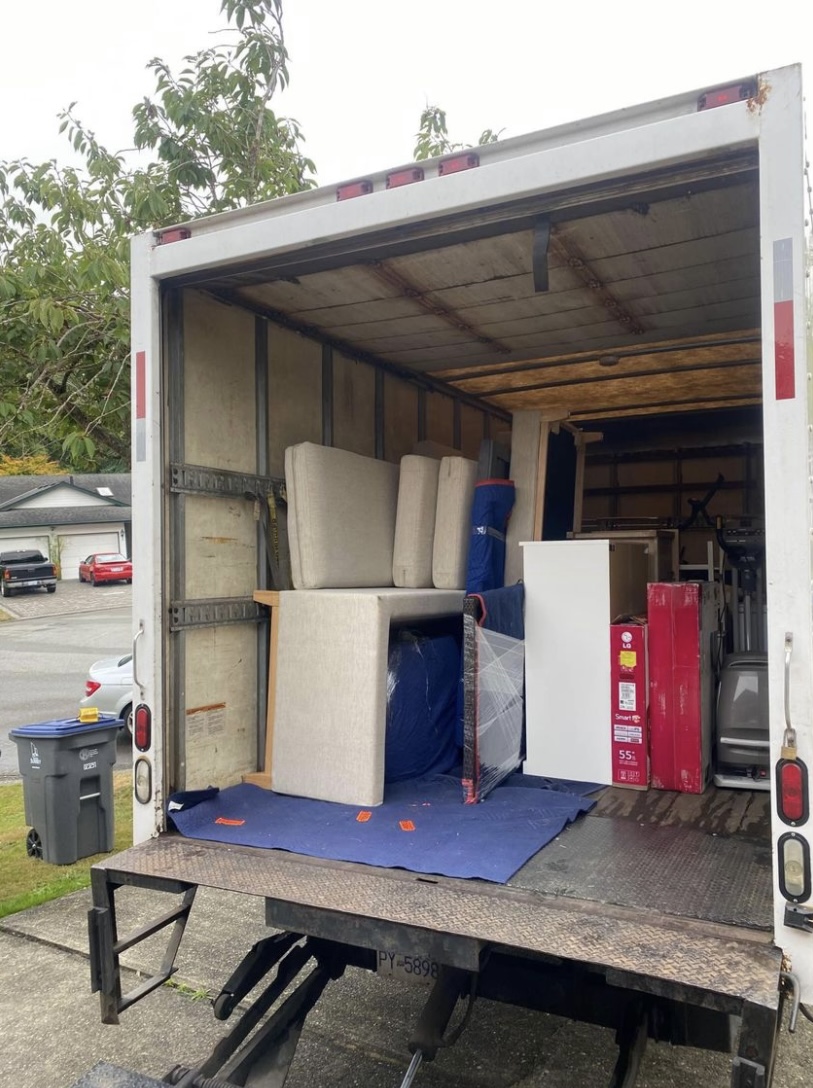 RainShine Movers | 3689 Ellesmere Rd, Scarborough, ON M1C 1H7, Canada | Phone: (647) 512-3079