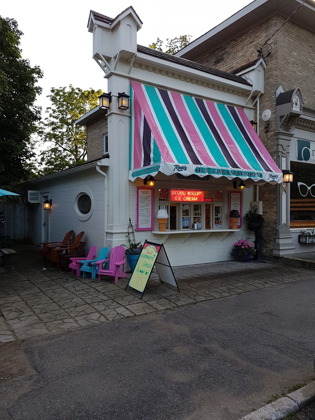 Rosies Ice Cream Shoppe | 25 Bayfield Main St N, Bayfield, ON N0M 1G0, Canada | Phone: (519) 565-2004