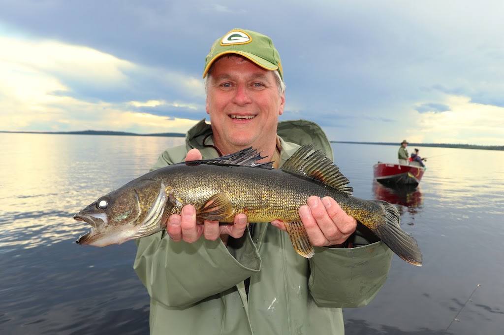 Pourvoirie Cargair Ltee | 1788 Bd Fernand Lafontaine, Rivière-Rouge, QC J0T 1T0, Canada | Phone: (819) 275-2794