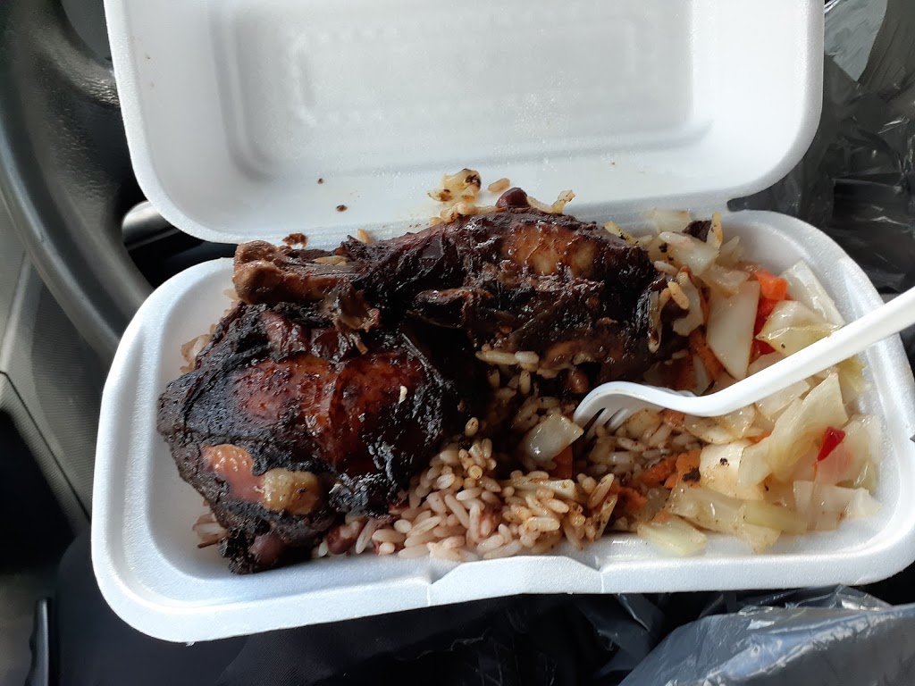Caribbean Island Spice | 1725 Wyandotte St W, Windsor, ON N9B 1J1, Canada | Phone: (519) 915-5837