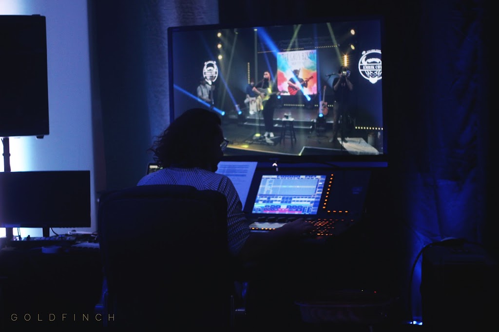 Studio FX | 1440 Rue Hocquart, Saint-Bruno-de-Montarville, QC J3V 6E1, Canada | Phone: (514) 726-8126