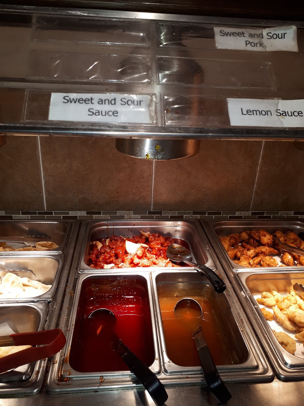 Dragon Buffet | 12724 137 Ave NW, Edmonton, AB T5L 4Y8, Canada | Phone: (780) 456-7676