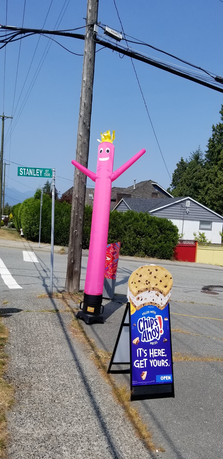 Walkers Kwik Stop Foods & Courier Services | 6308 Walker Ave, Burnaby, BC V5E 3B6, Canada | Phone: (604) 522-5945