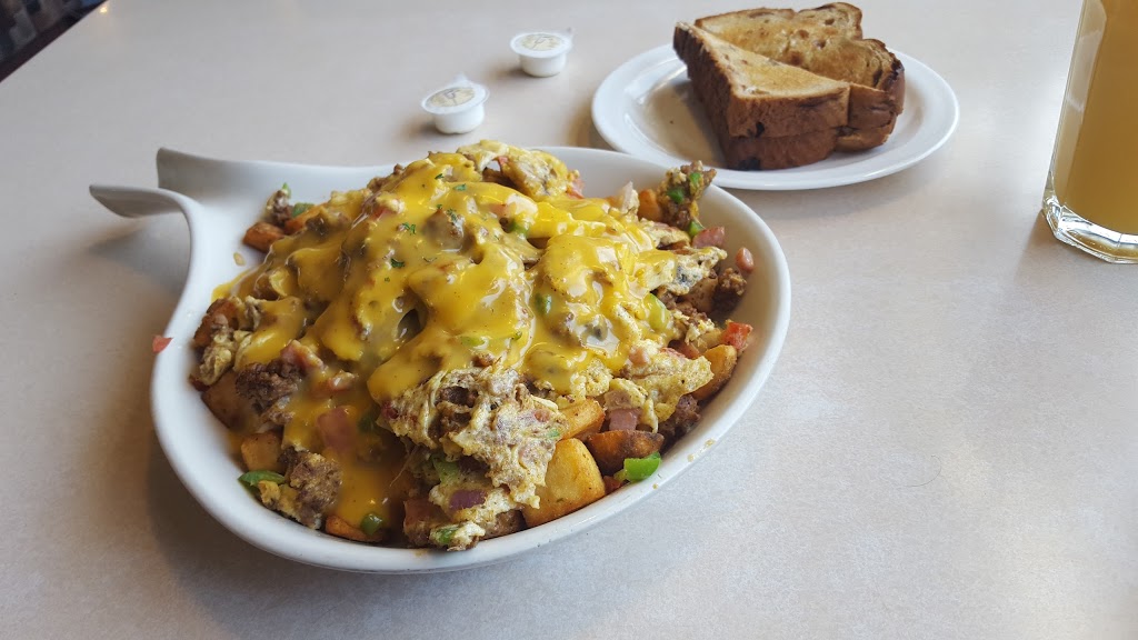 Humptys Family Restaurant Nanton | 2810 21 Ave, Nanton, AB T0L 1R0, Canada | Phone: (403) 646-0288