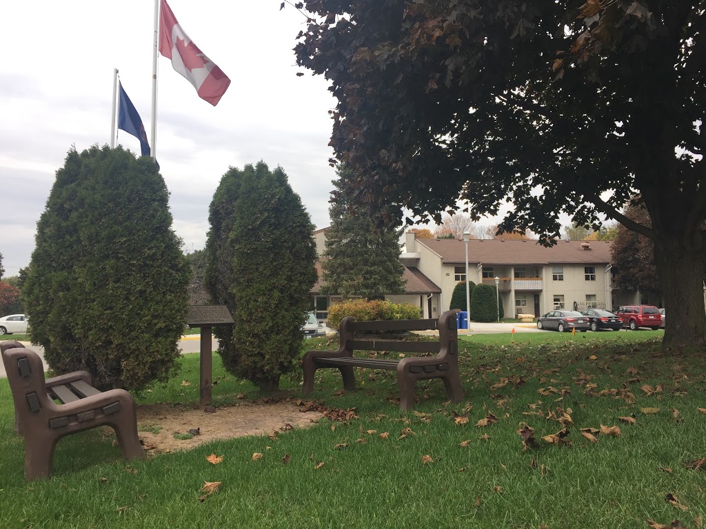 Legion Crest Complex | 70 Fittons Rd W, Orillia, ON L3V 6X6, Canada | Phone: (705) 326-8433