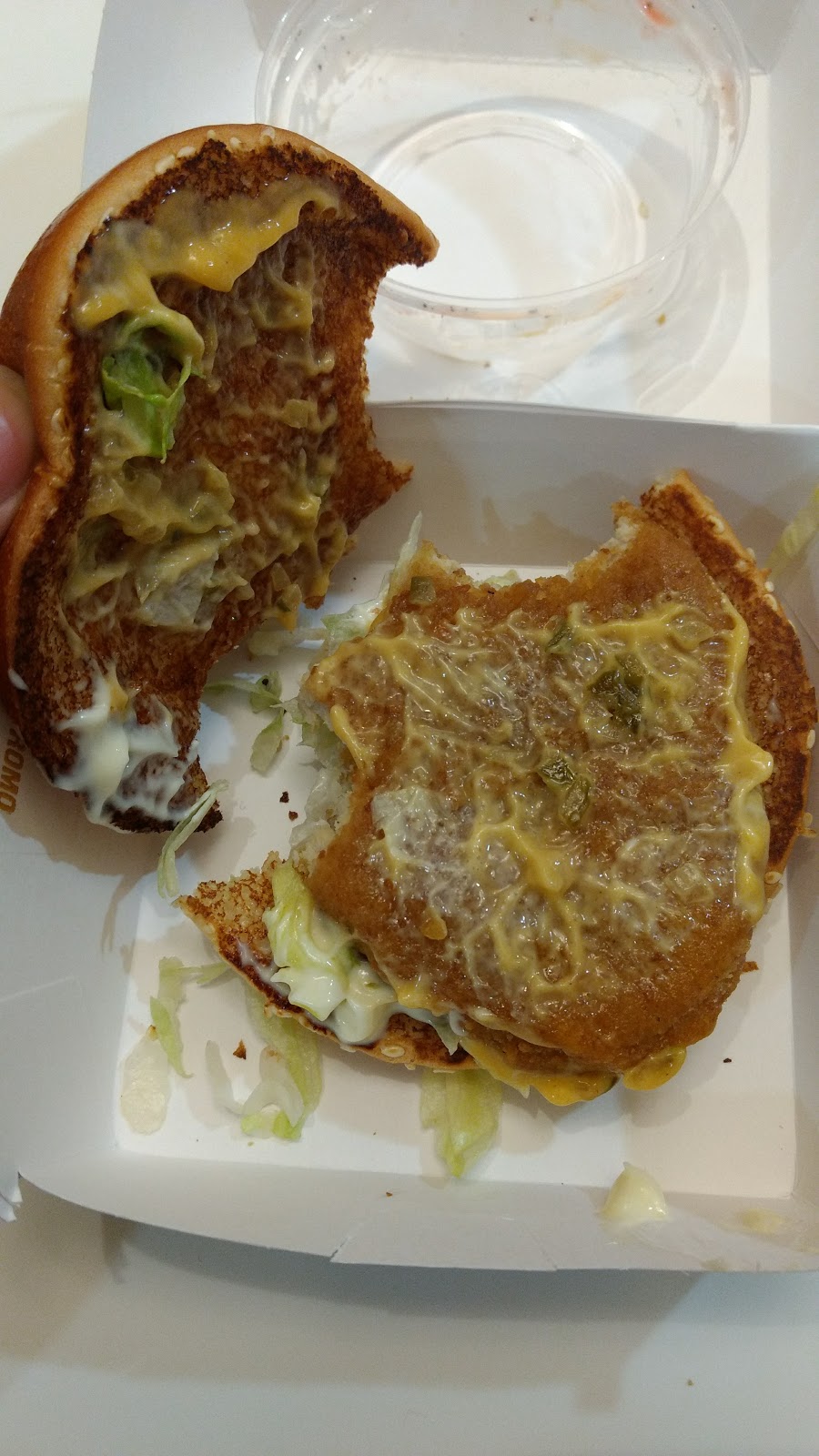 McDonalds | 2965 Eglinton Ave W, Mississauga, ON L5M 6J3, Canada | Phone: (905) 820-7438