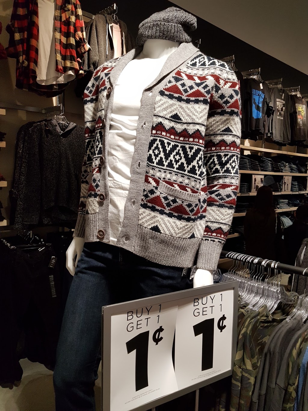 Bluenotes | 555 Sterling Lyon Pkwy Unit 208, Winnipeg, MB R3P 1J9, Canada | Phone: (204) 453-4690