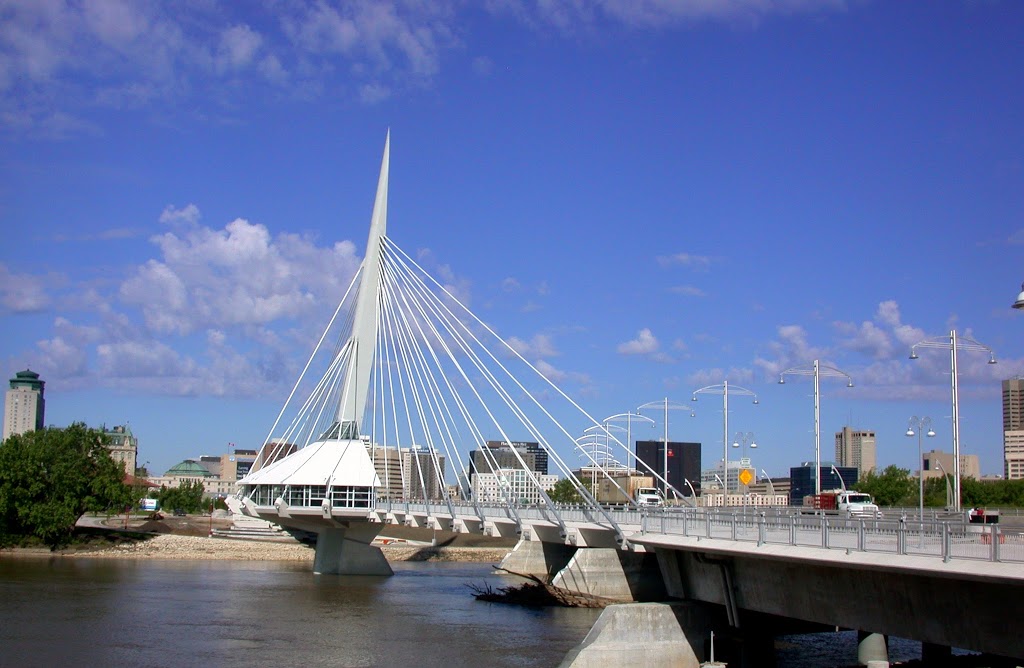 Ô Tours | 205-219,Provencher Boulevard, Winnipeg, MB R2H 0G4, Canada | Phone: (204) 233-8343
