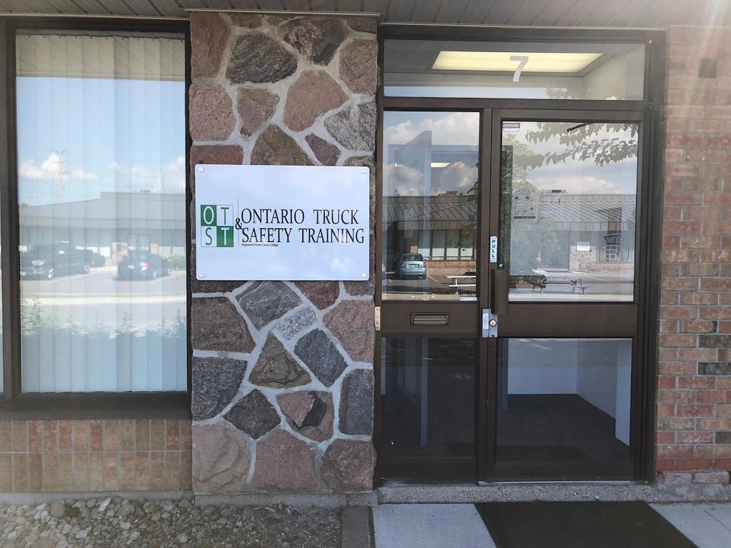 Ontario Truck and Safety Training | 3395 American Dr Unit #7, Mississauga, ON L4V 1T5, Canada | Phone: (905) 677-9840