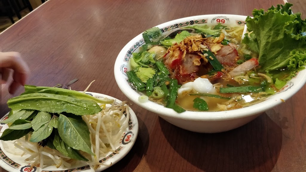 Pho Mi 99 | 5955 Latimer Dr #8, Mississauga, ON L5V 0B7, Canada | Phone: (905) 542-8899
