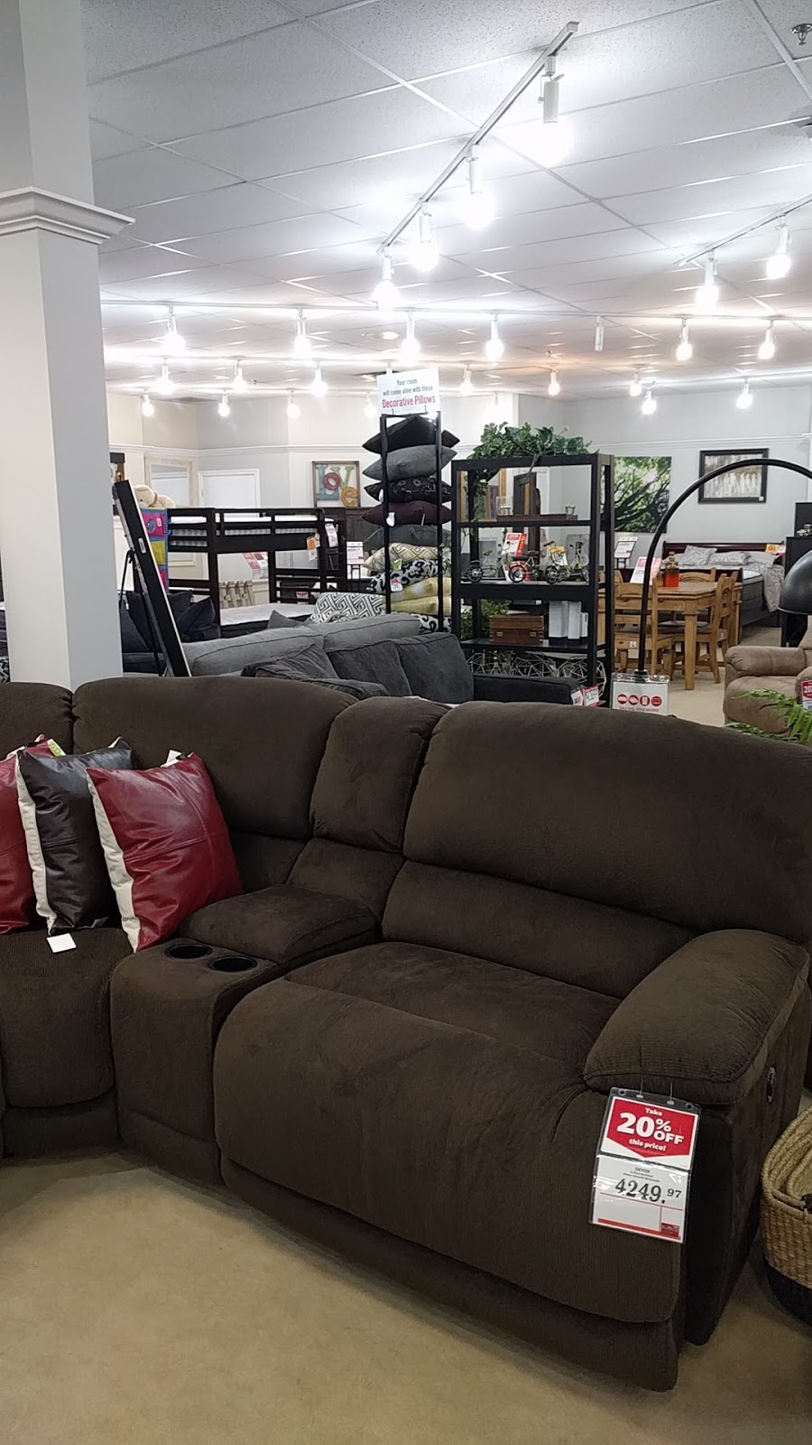 The Brick | 624 Pratt Rd, Gibsons, BC V0N 1V0, Canada | Phone: (604) 886-9885