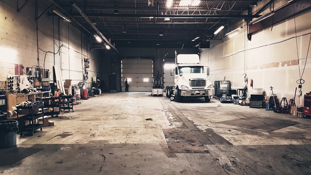 Maingate Truck & Trailer Repair Shop | 5395 Maingate Dr Unit # 16 & 17, Mississauga, ON L4W 1G6, Canada | Phone: (905) 502-0072