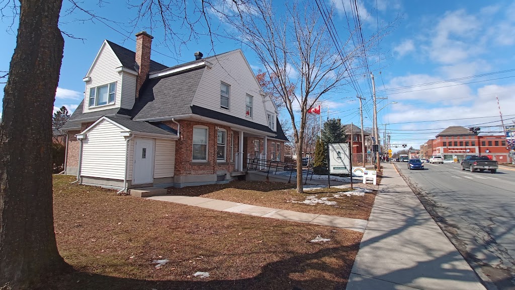 John A. Simms Community Centre | 8 Avenue Westminster S, Montréal-Ouest, QC H4X 1Y5, Canada | Phone: (514) 484-6186