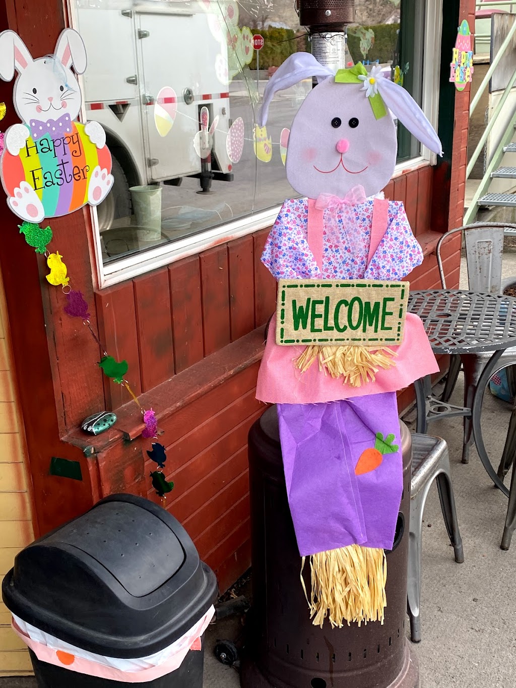 Ashcroft Bakery and Coffee Shop | 303 3rd St, Ashcroft, BC V0K 1A0, Canada | Phone: (250) 453-9212