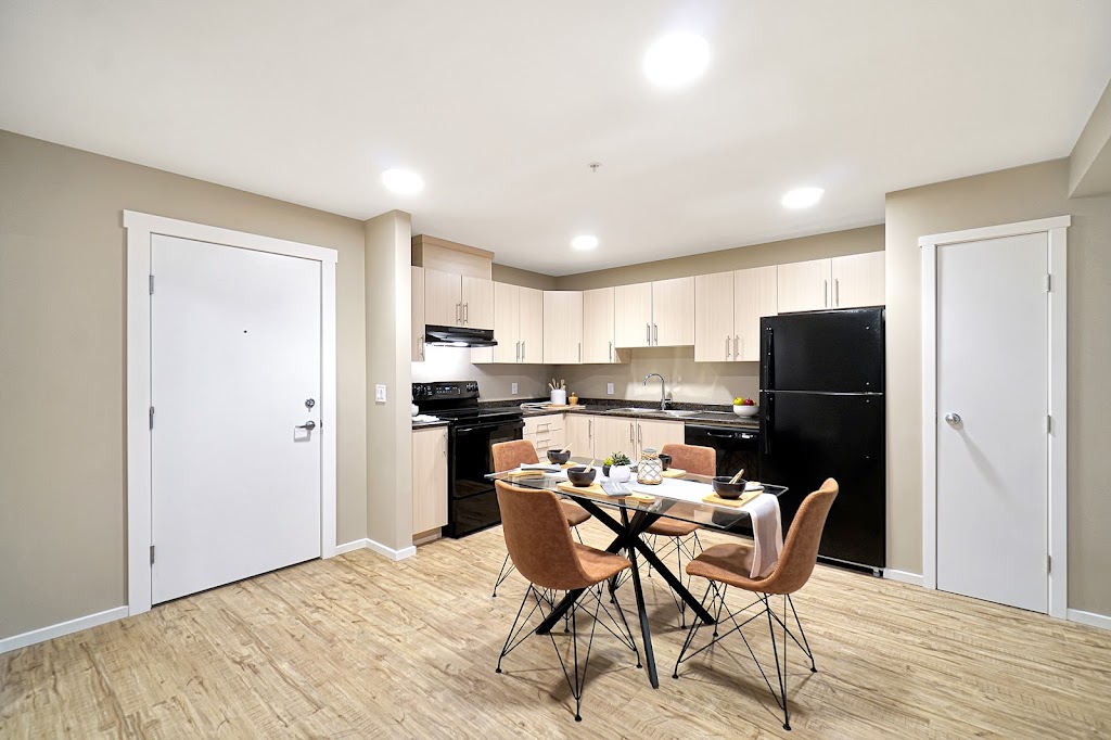 Portview Landing - Broadstreet Properties Ltd. | 3593 Anderson Ave, Port Alberni, BC V9Y 0E3, Canada | Phone: (866) 736-8515