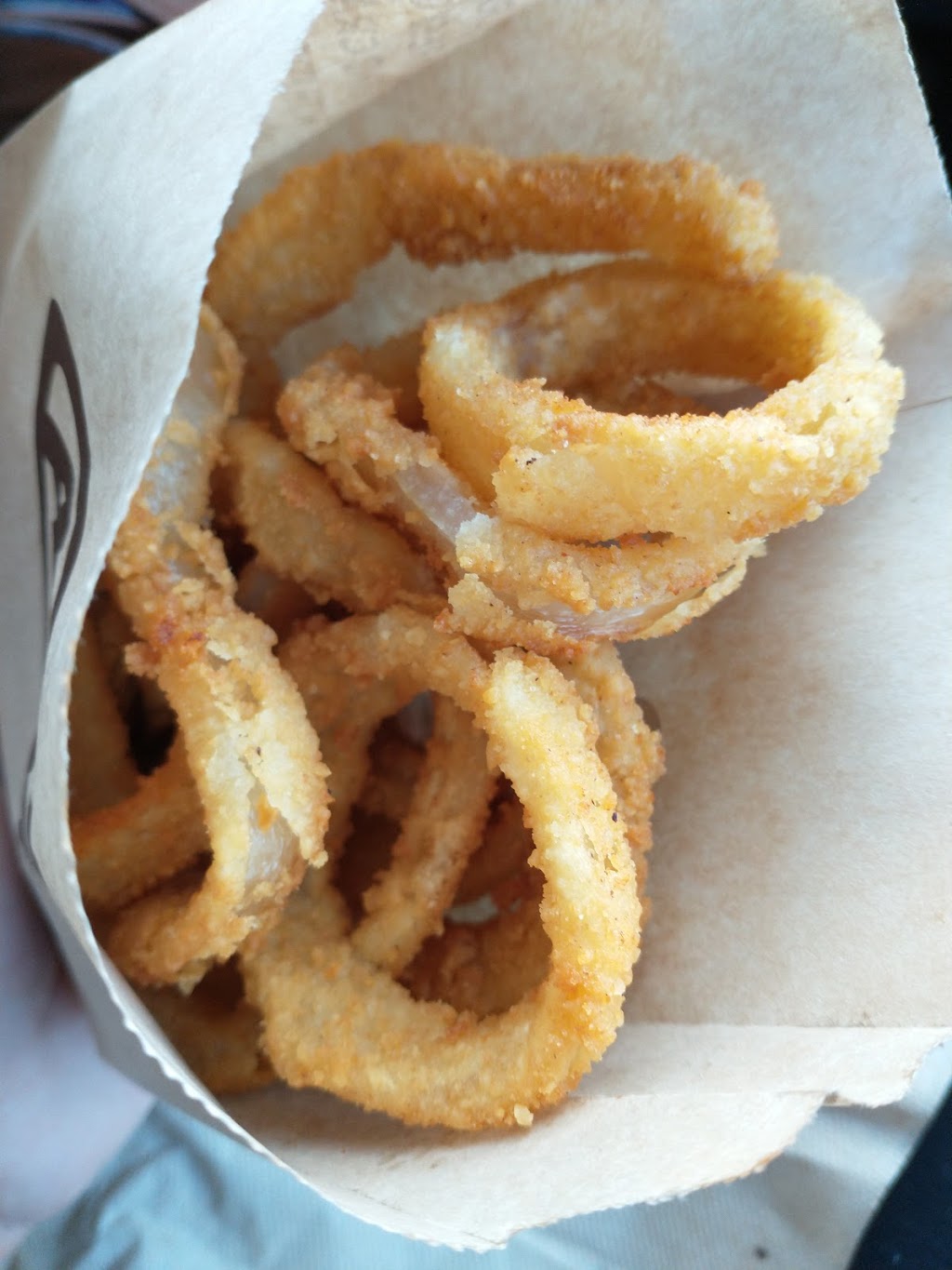 A&W Canada | ONroute Trenton, Highway 401 Eastbo, Trenton, ON K0K 1H0, Canada | Phone: (613) 394-5815