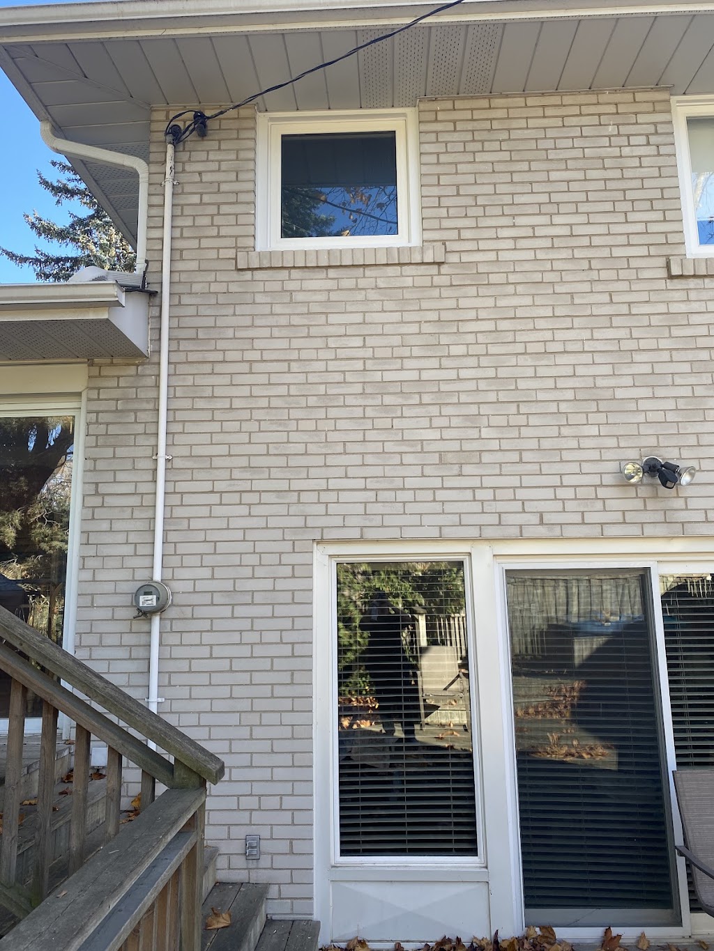 G & V Windows and Doors | 224 Edgehill Dr, Barrie, ON L4N 7X1, Canada | Phone: (647) 891-2712