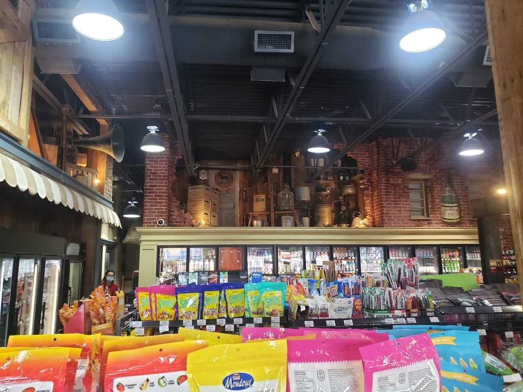 Macs | 2055 Sandwich W Pkwy, Windsor, ON N9H 2E1, Canada | Phone: (519) 969-9528