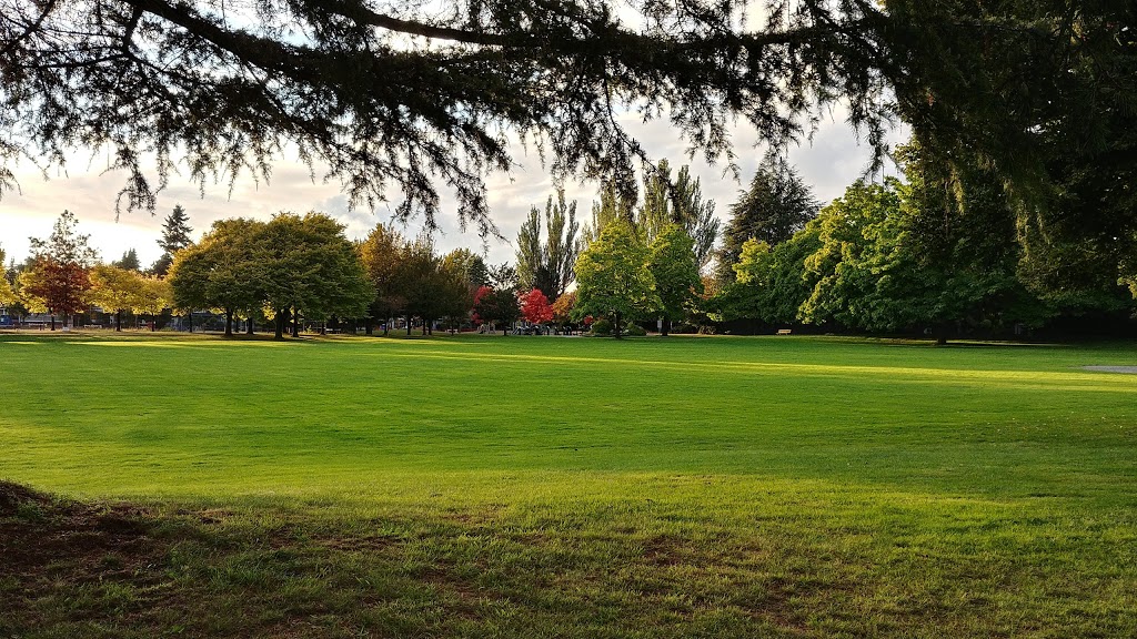 Tisdall Park | 6210 Tisdall St, Vancouver, BC V5Z 3N4, Canada | Phone: (604) 873-7000