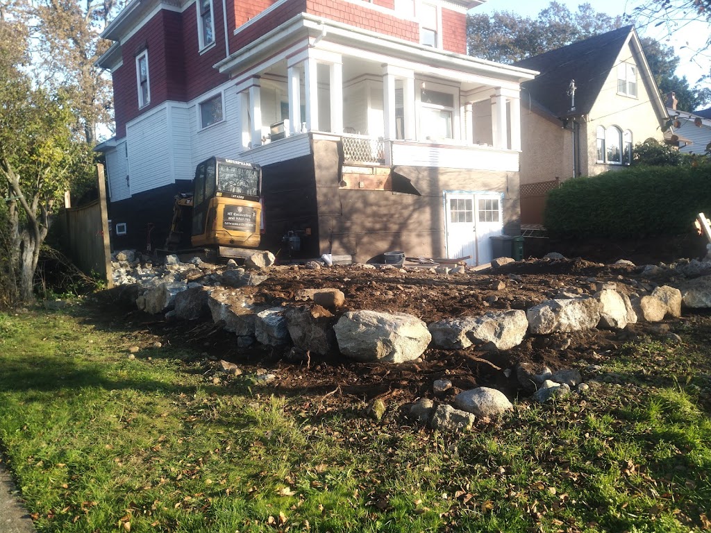 HT Excavating & Hauling | 2104 Shawnigan Lake Rd, Shawnigan Lake, BC V0R 2W5, Canada | Phone: (250) 732-0219