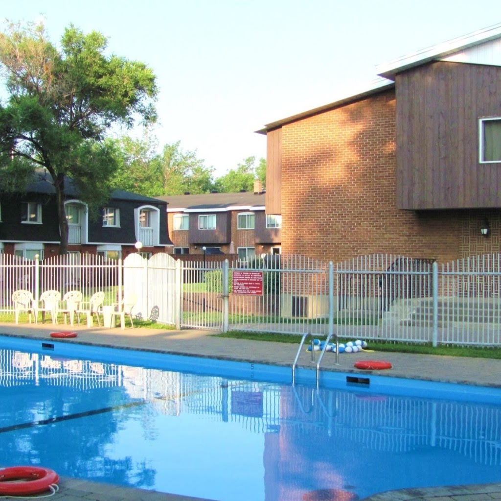 Lakeshore Villas - Fairway Management Ltd | 1270 Chemin Herron, Dorval, QC H9S 1B5, Canada | Phone: (514) 631-5066