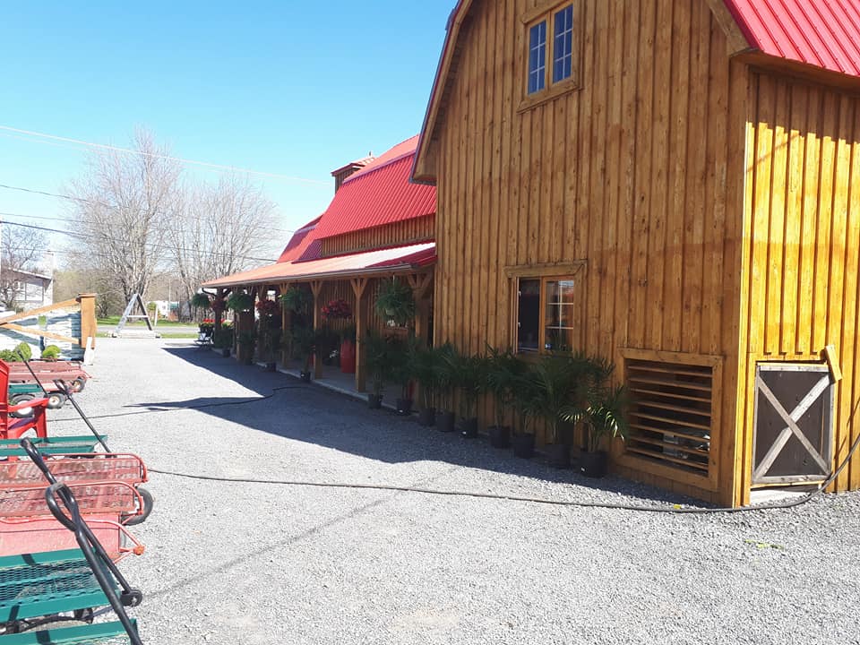 La Jardinière Bessette | 1300 Rue Jacques Cartier S, Saint-Jean-sur-Richelieu, QC J3B 6Y8, Canada | Phone: (450) 347-7771