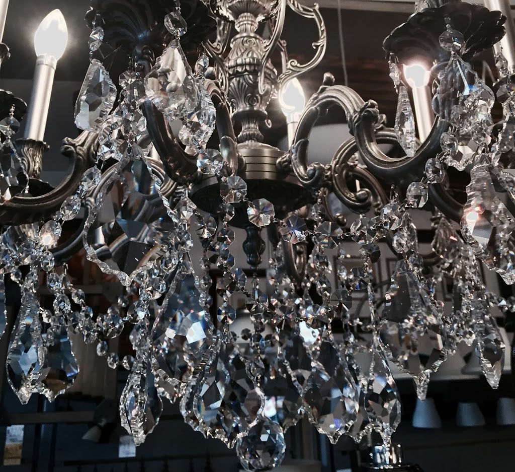 Colour ‘n Light Muskoka - Gravenhurst | 545 Muskoka Rd N, Gravenhurst, ON P1P 1E7, Canada | Phone: (705) 687-7956