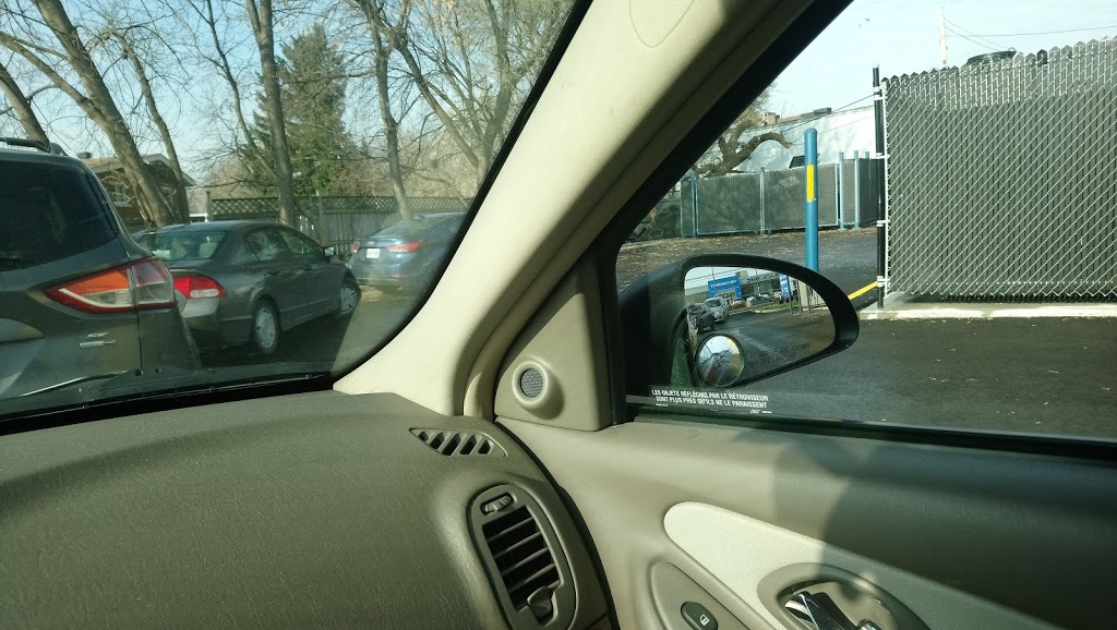 Mr. Lube | 938 St Laurent Blvd, Ottawa, ON K1K 3B3, Canada | Phone: (613) 744-7566