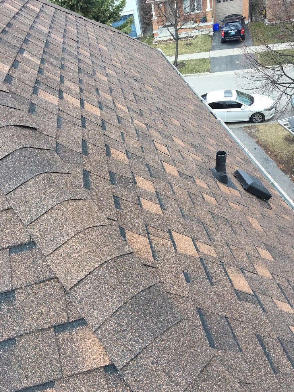 Supreme Roofing Toronto | 19 Cliveden Pl, Markham, ON L6C 2S4, Canada | Phone: (647) 921-2222