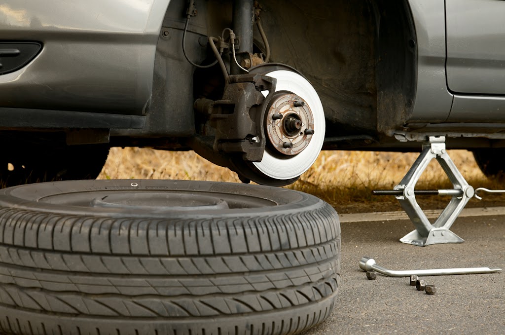 Scott Tweedys Mobile Tire Repair | 860 Pownal Rd, Alexandra, PE C1B 0P2, Canada | Phone: (902) 393-7512