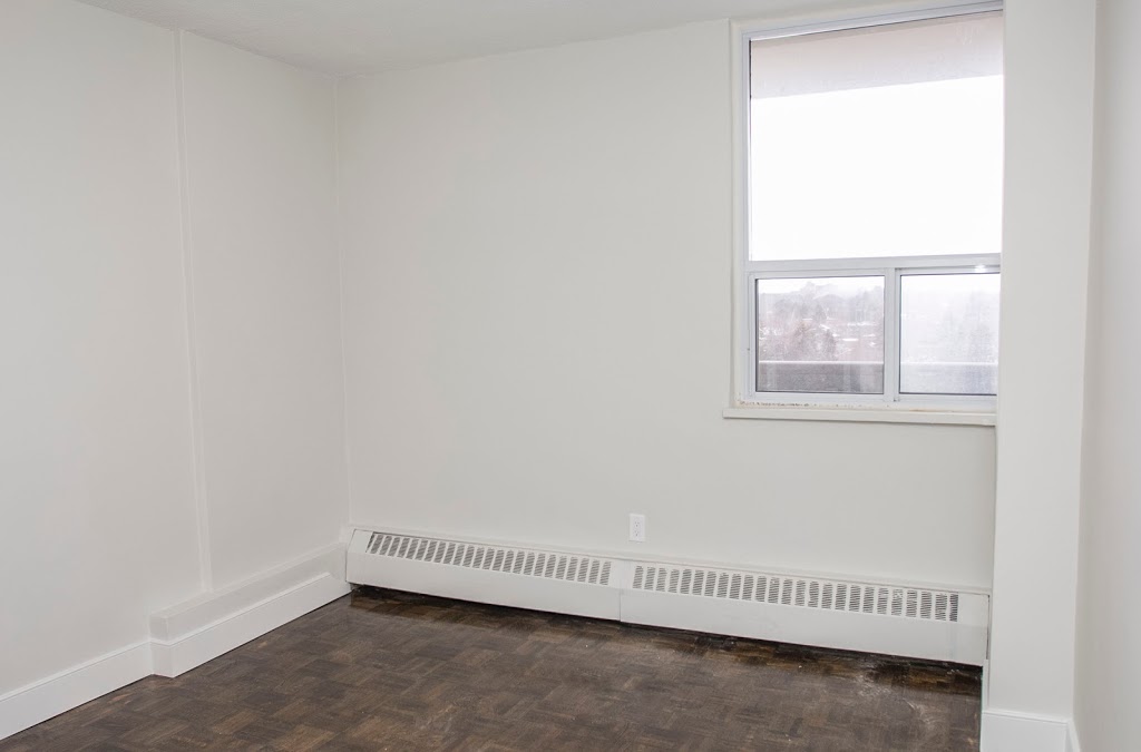2185 Sheridan Park Drive Apartments | 2185 Sheridan Park Dr, Mississauga, ON L5K 1C7, Canada | Phone: (647) 362-3792