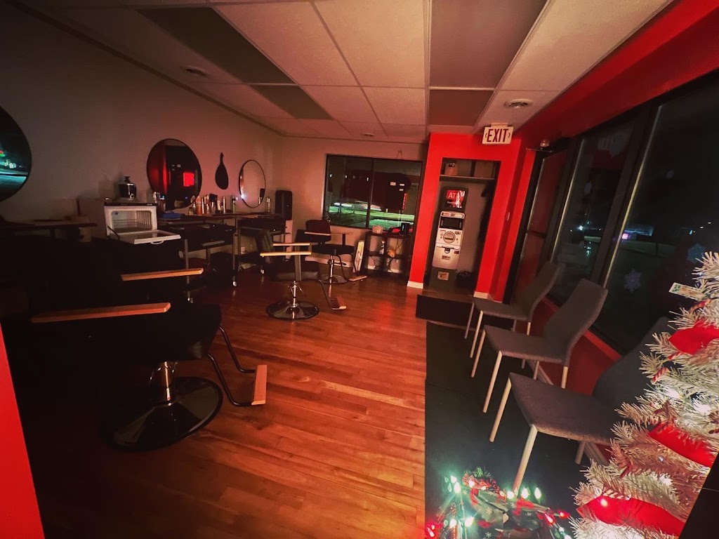 Razors Edge Barbershop. | 1116 Pembroke St W, Pembroke, ON K8A 5R5, Canada | Phone: (613) 631-1007