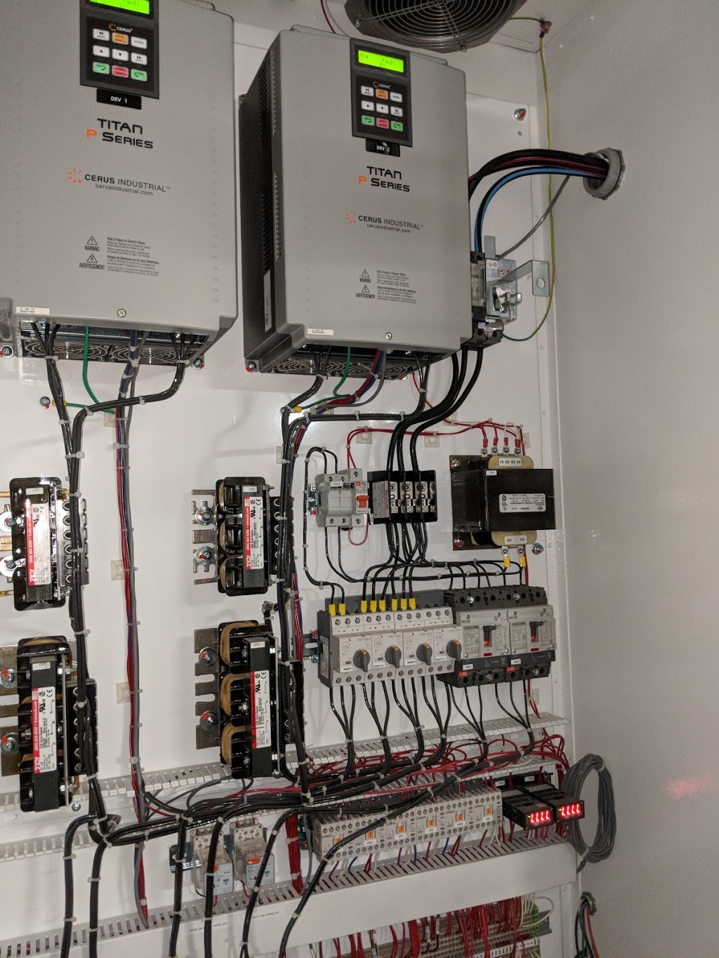 Le Groupe Thor Inc Maître Électricien | 155 Rue Forbin-Janson, Mont-Saint-Hilaire, QC J3H 6M2, Canada | Phone: (450) 339-4994