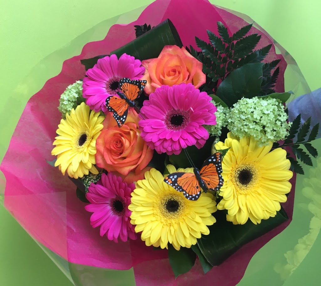 The Tree House Flower Shoppe | 3805 10 Ave SW, Calgary, AB T3C 0K8, Canada | Phone: (403) 282-9134