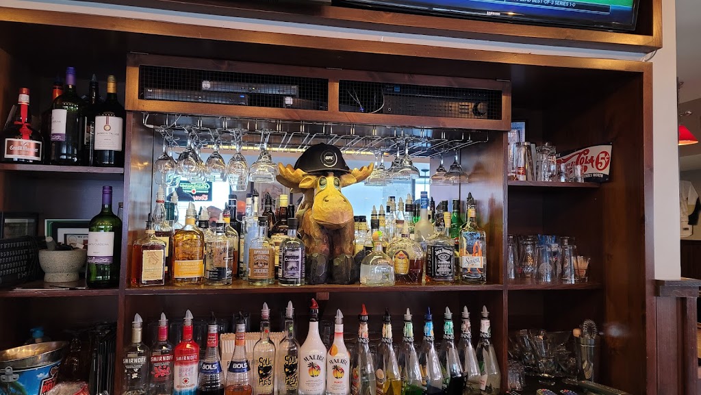 Moose Delaneys Sports Bar & Grill | 3 Cann St, Huntsville, ON P1H 1H3, Canada | Phone: (705) 787-1025