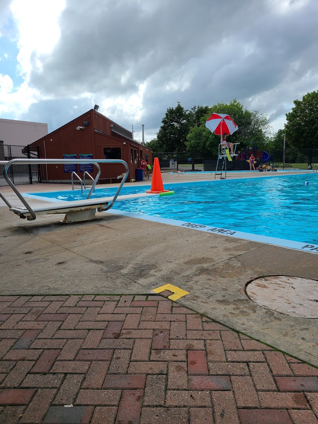 Katimavik Outdoor Pool | 64 Chimo Dr, Kanata, ON K2L 1Y9, Canada | Phone: (613) 592-9793