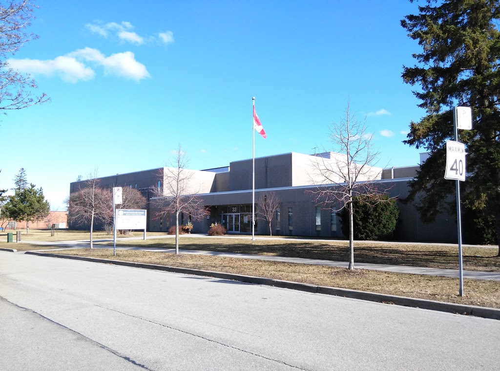 Sir Alexander Mackenzie Senior Public School | 33 Heather Rd, Scarborough, ON M1S 2E2, Canada | Phone: (416) 396-6570