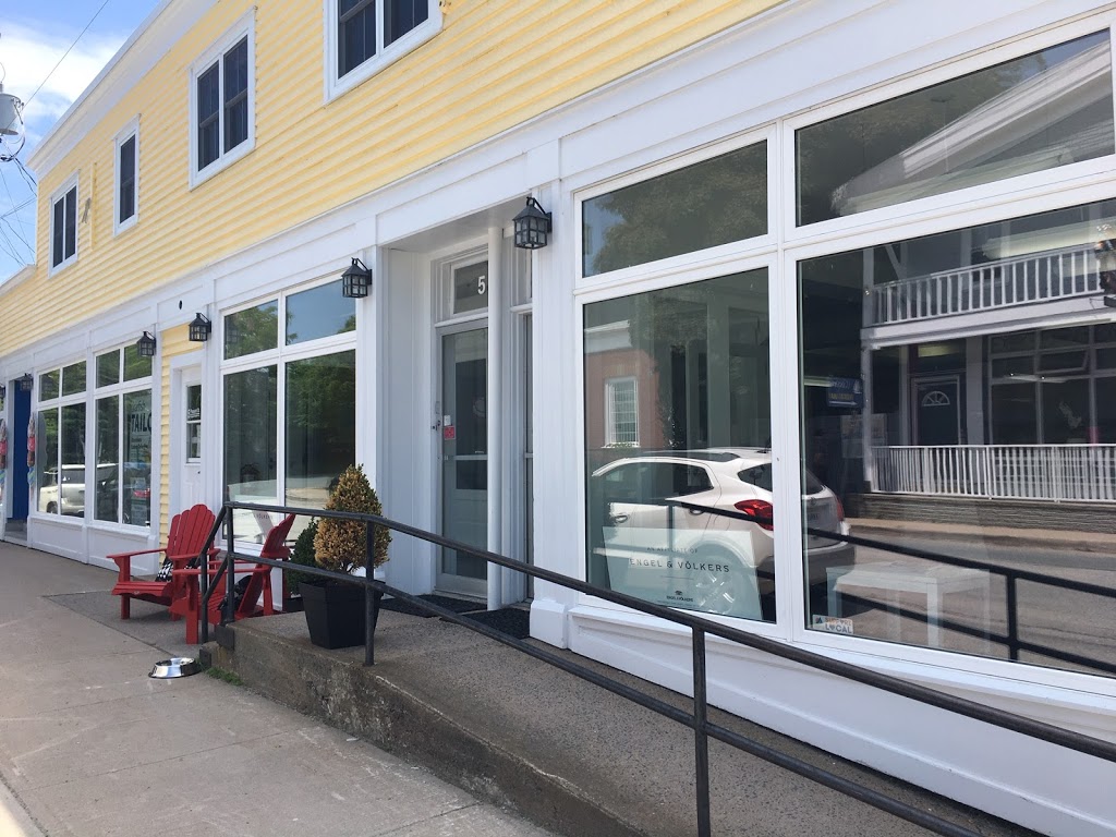 Engel & Völkers Chester | 5 Pleasant St, Chester, NS B0J 1J0, Canada | Phone: (902) 275-5613