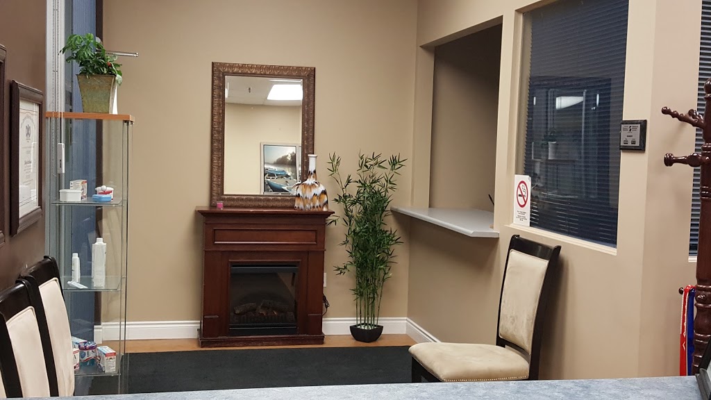 Wesley Shanks Denture Clinic | Hanmer Valley Shopping Centre - 5085 Old Hwy 69 N, Hanmer, ON P3P 1P7, Canada | Phone: (705) 969-8086