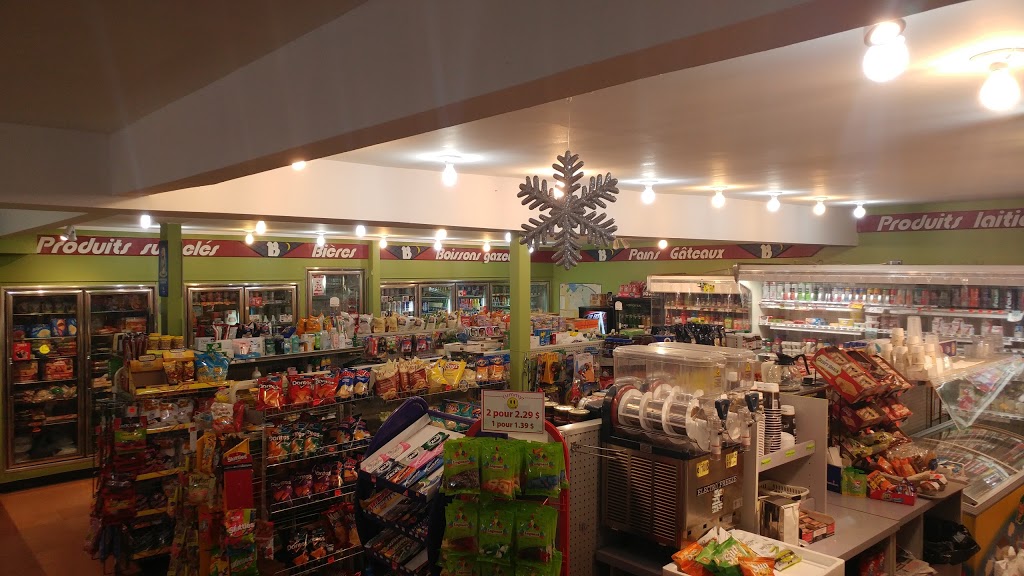 Depanneur Casa Dion | 2136 Avenue Bourgogne, Chambly, QC J3L 1Z7, Canada | Phone: (450) 658-6735